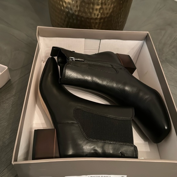 Franco Sarto Waxton Bootie In Black Leather - Picture 2 of 11